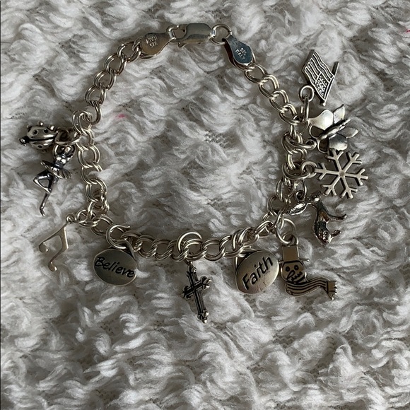 Pandora Charm with bracelet and charms - Picture 4 of 8